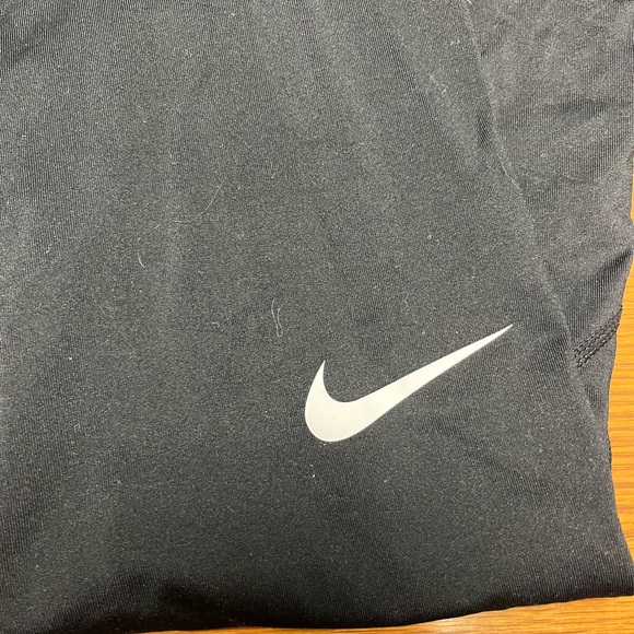Nike Leggings - Picture 2 of 4